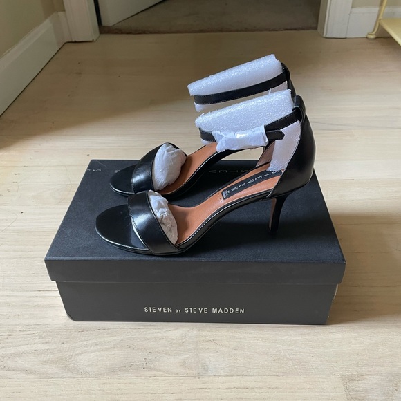 Steve Madden Women’s Heels size 6.5 - Picture 7 of 13